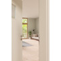 CloseUp-Milieuansicht von GARANT Zimmertür 0105-60 Pearl White CPL mit Lichtausschnitt LA-7