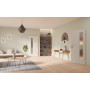 Main-Milieuansicht der vor der Wand laufenden GARANT Schiebetür 0160-60 Silver Grey CePaL mit Lichtausschnitt LA-4 bandseitig