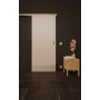 Front-Milieuansicht der vor der Wand laufenden GARANT Feuchtraum-Schiebetür 0160-60 Silver Grey Resopal