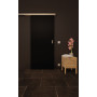 Front-Milieuansicht der vor der Wand laufenden GARANT Feuchtraum-Schiebetür 0901-60 Black Resopal