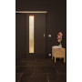 Front-Milieuansicht der vor der Wand laufenden GARANT Feuchtraum-Schiebetür 10622-60 Ebony Resopal mit Lichtausschnitt LA-4 bandseitig