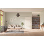 Front-Milieuansicht der vor der Wand laufenden GARANT Schiebetür Corona 830 Pearl White CePaL 
