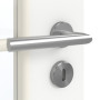 Detailansicht der Oberfläche von GARANT Zimmertür U11209SD Edelweiß GHK08 mit Lichtausschnitt LA-2 Sprosse SP10