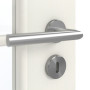 Detailansicht der Oberfläche von GARANT Zimmertür Weiß Struktur Premium GCK08 mit Lichtausschnitt LA-2 Sprosse SP10