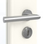 Detailansicht der Oberfläche von GARANT Zimmertür 0105-60 Pearl White CPL mit Lichtausschnitt LA-2 Sprosse SP2