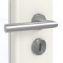 Detailansicht der Oberfläche von GARANT Zimmertür Weiß Struktur Premium CPL mit Lichtausschnitt LA-2 Sprosse SP2