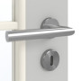 Detailansicht der Oberfläche von GARANT Zimmertür D92-60 Dove Grey Resopal mit Lichtausschnitt LA-4 schlossseitig Sprosse SP10