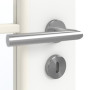 Detailansicht der Oberfläche von GARANT Zimmertür U11209SD Edelweiß GHK08 mit Lichtausschnitt LA-4 schlossseitig Sprosse SP10