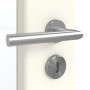 Detailansicht der Oberfläche von GARANT Zimmertür W980ST15 Platinweiß GHK08 mit Lichtausschnitt LA-4 schlossseitig