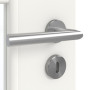 Detailansicht der Oberfläche von GARANT Zimmertür Weißlack 9016 CPL mit Lichtausschnitt LA-6 Sprosse SP1