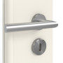 Detailansicht der Oberfläche von GARANT Zimmertür Weißlack 9010 mit Lichtausschnitt LA-6 Sprosse SP2