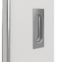Detailansicht der Oberfläche von GARANT Feuchtraum-Schiebetür 0160-60 Silver Grey Resopal mit Lichtausschnitt LA-DIN
