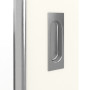 Detailansicht der Oberfläche von GARANT Feuchtraum-Schiebetür 0105-60 Pearl White Resopal mit Lichtausschnitt LA-5 schlossseitig