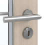Detailansicht der Oberfläche von GARANT Feuchtraumtür Authentic Akazie GCK08 mit Lichtausschnitt LA-4 schlossseitig