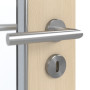 Detailansicht der Oberfläche von GARANT Feuchtraumtür Authentic Sand GCK08 mit Lichtausschnitt LA-4 schlossseitig