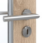 Detailansicht der Oberfläche von GARANT Feuchtraumtür Authentic Eiche GCK08 mit Lichtausschnitt LA-5 schlossseitig