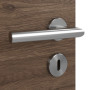 Detailansicht der Oberfläche von HÖRMANN Innentür Pure 1 Alpineiche quer Duradecor DesignLine mit Lichtausschnitt Bandseite