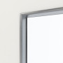 Detailansicht des Lichtausschnitts von GARANT Feuchtraumtür Weißlack 9016 CePaL mit Lichtausschnitt LA-5 bandseitig