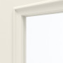 Detailansicht des Lichtausschnitts von GARANT Zimmertür Amrum Weißlack mit Lichtausschnitt AML2 Sprosse SP4