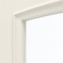 Detailansicht des Lichtausschnitts von GARANT Schiebetür Amrum Weißlack mit Lichtausschnitt ASL2 Sprosse SP1